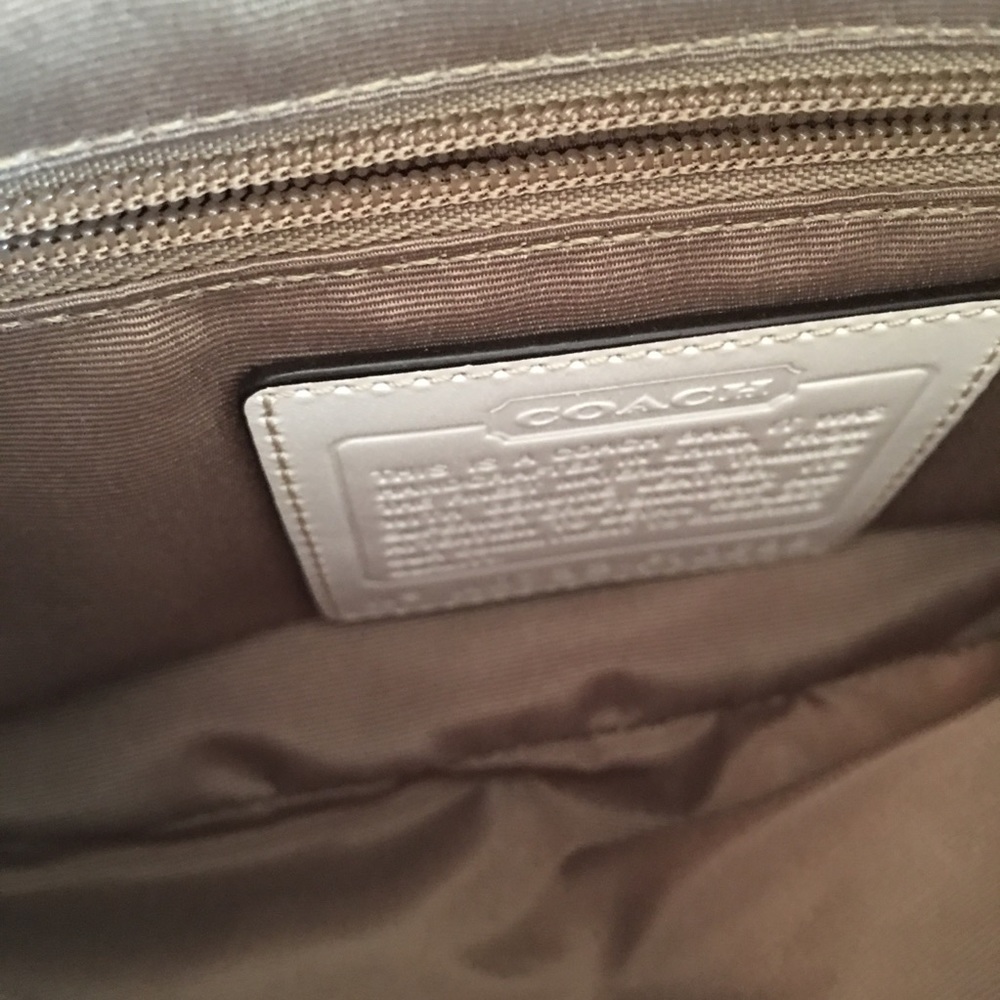 Coach bag 🌸💕😊 - Picture 6 of 6